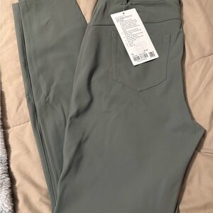 Lululemon Athletica Women's Green Skinny Pants
